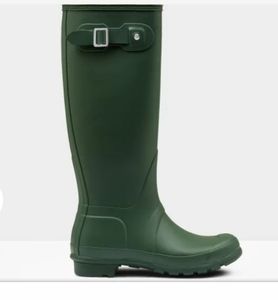 Hunter green tall boots.